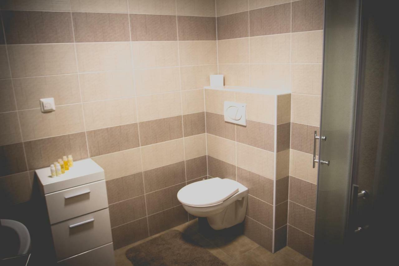 Apartman Rezidence Mikulov Exterior photo